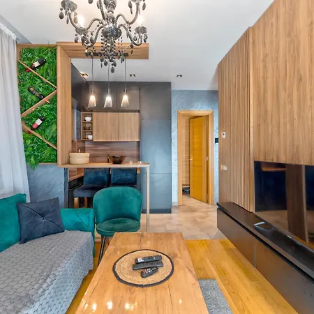 Apartment Gold Kalman *